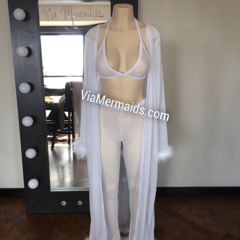 White 3 piece sheer boa robe set